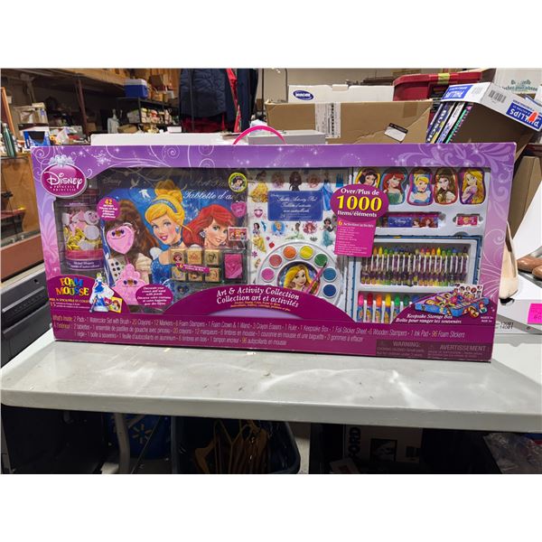 Disney princess art and activity collection