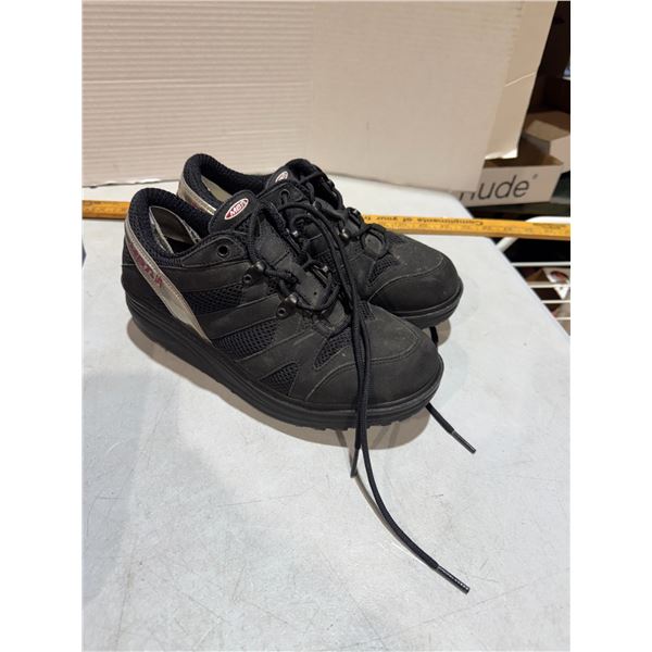 MBT women's size 9
