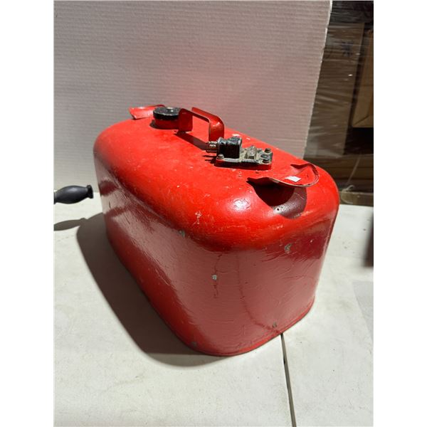 Boat fuel tank