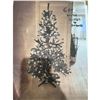 Image 1 : 6ft tree with lights