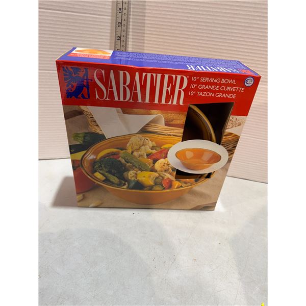SABATIER 10 inch serving bowl
