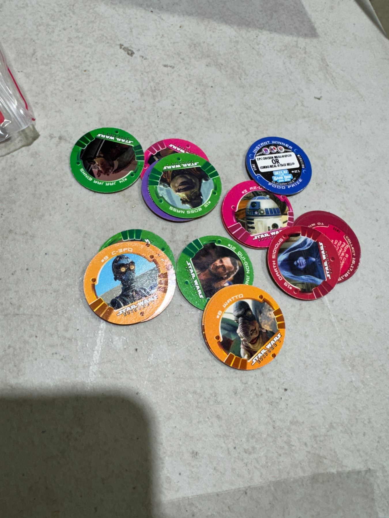 Vintage collectible pogs Star Wars