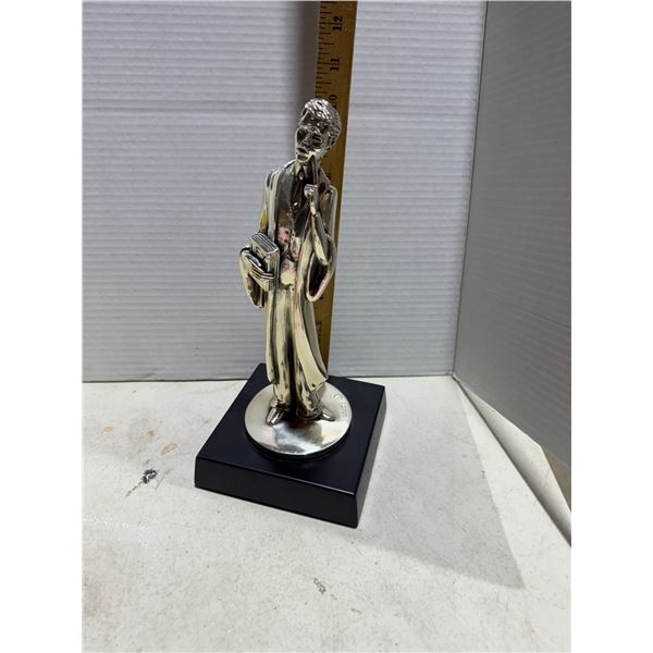 Studio Silversmith, silver plated statue