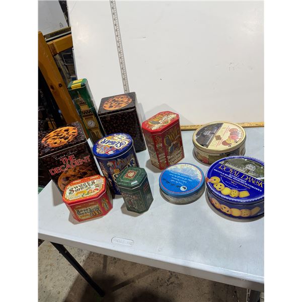 Vintage tins and other