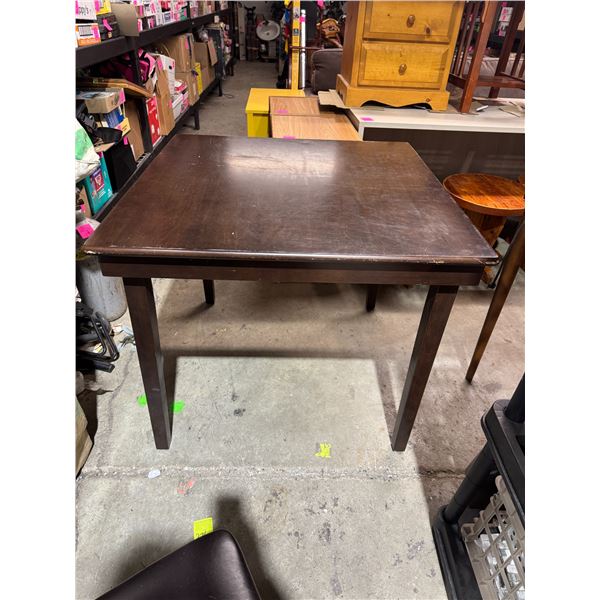 Table Measurements 3' x 3' and 30 inches tall