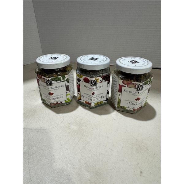 Sealed Epicure, savory, cranberry, Summerberry, savory cranberry