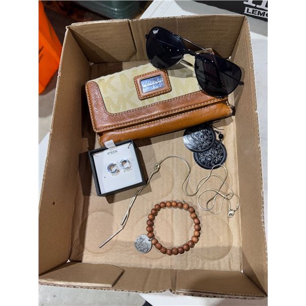 Michael Kors, wallet, costume, jewelry, and sunglasses