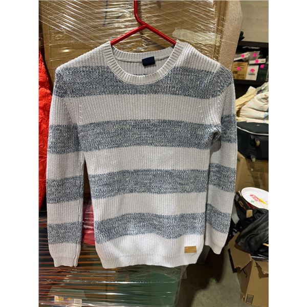 Abstract sweater size 12 youth