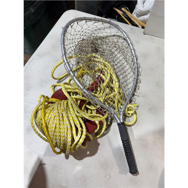 10 pound anchor and fishnet