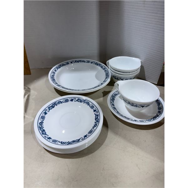 CORELLE  dishes