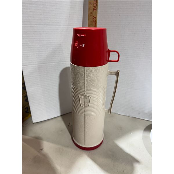 Thermos