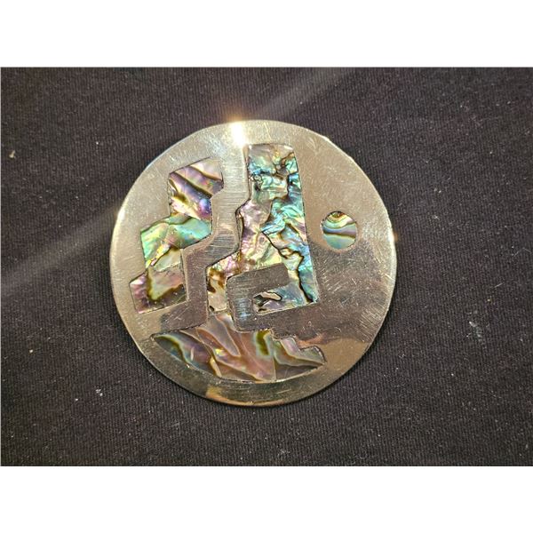 Mother of pearl inlay pendant