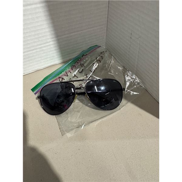 Aviation Style sunglasses