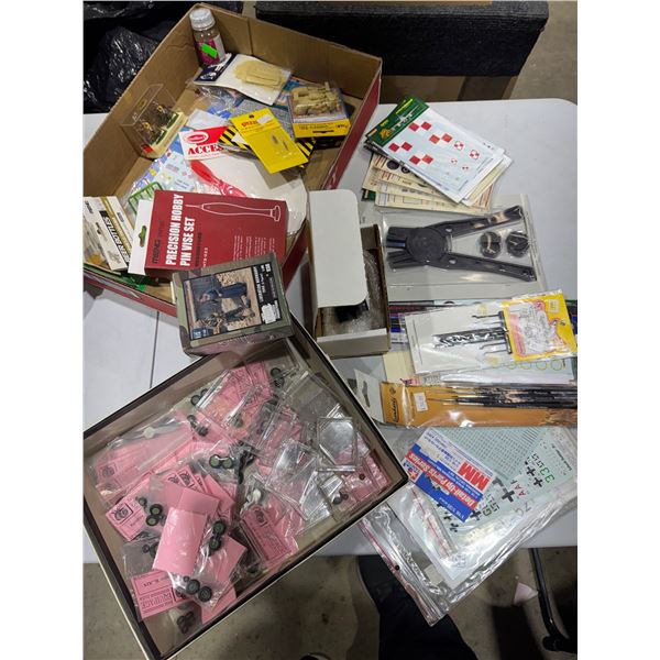 Model crafting items