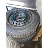 Image 11 : Wheels and Tire Locker