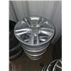 Image 18 : Wheels and Tire Locker