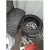 Image 26 : Wheels and Tire Locker