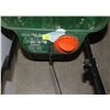 Image 2 : TURF BUILDER EDGE GUARD SALT SPREADER