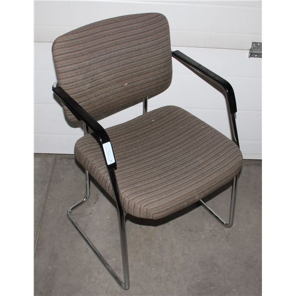 COMMERCIAL GRADE CHAIR