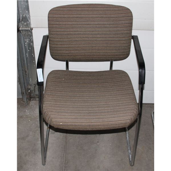 COMMERCIAL GRADE CHAIR