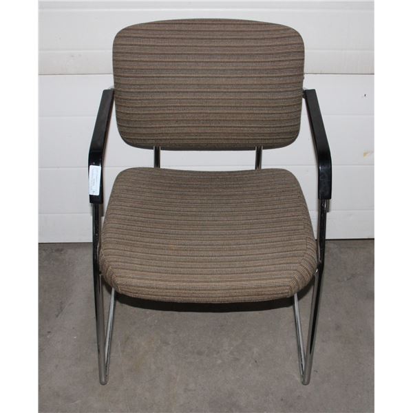 COMMERCIAL GRADE CHAIR