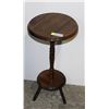 Image 1 : WOOD ACCENT TABLE
