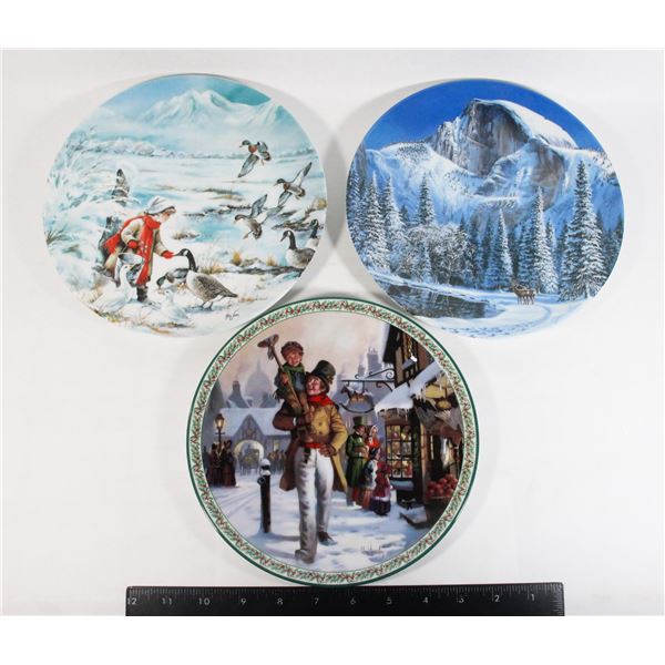 BOX OF 3 VINTAGE COLLECTOR FINE CHINA