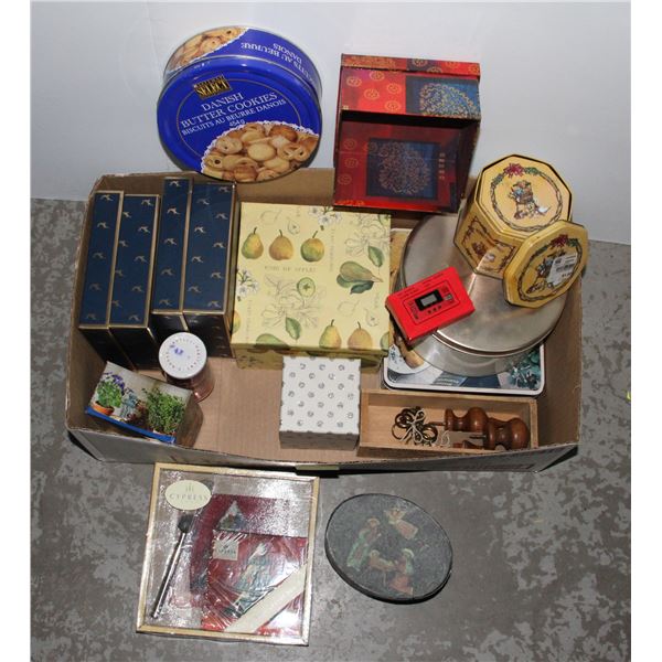 ANTIQUE BOXES & TINS