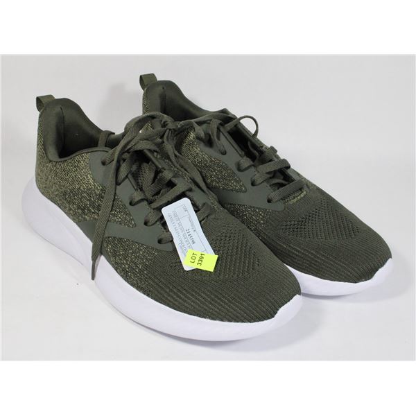 PAIR OF MENS SHOES SIZE 11, GENTLY USED CONDITION