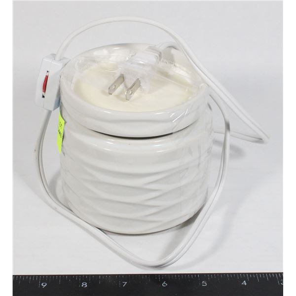 SC JOHNSON GLADE ELECTRIC WAX MELT WARMER