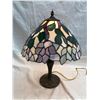 Image 6 : TIFFANY STYLE TABLE LAMP