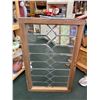 Image 3 : ANTIQUE WOODEN-FRAMED WINDOW FEATURING A BEVELED GLASS DESIGN