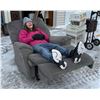 Image 3 : POWER RECLINER! WORKS!
