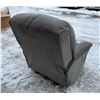 Image 6 : POWER RECLINER! WORKS!