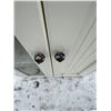 Image 11 : WHITE COASTAL COTTAGE CABINET