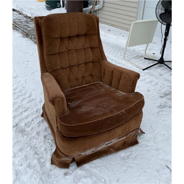 BROWN TUFTED VELVET SWIVEL ROCKER ARMCHAIR