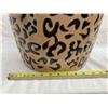 Image 5 : LEOPARD PRINT CERAMIC STAND