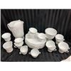 Image 1 : COLONY HARVEST MILK GLASS LOT