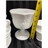 Image 4 : COLONY HARVEST MILK GLASS LOT