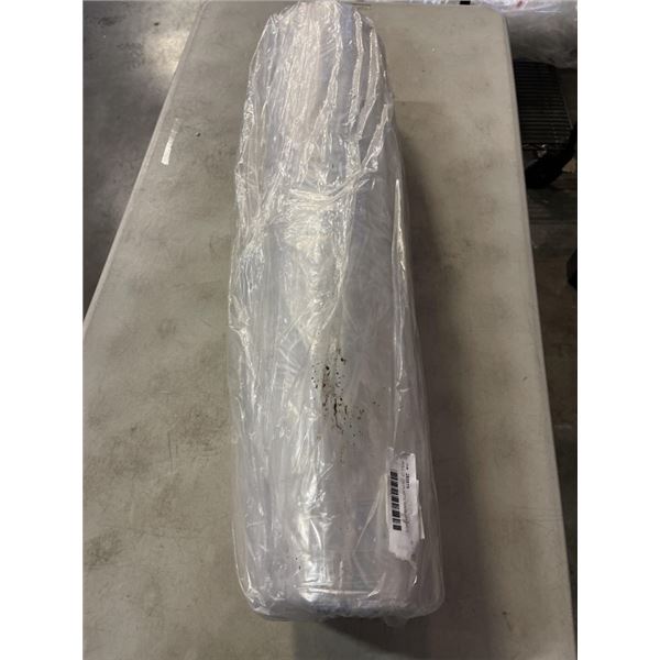 ROLL OF 100 PLASTIC BAGS 22X30X72