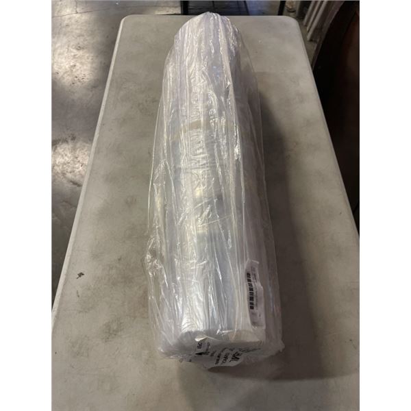ROLL OF 100 PLASTIC BAGS 22X30X72