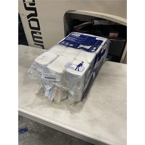 CASE OF TORK PEAK SERVE CONTINUOUS HAND TOWEL, 12 PACKS OF 410