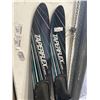 Image 4 : PAIR OF TAPEREX WATER SKIS