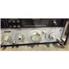 Image 2 : VINTAGE HEWLETT PACKARD 864OB SIGNAL GENERATOR