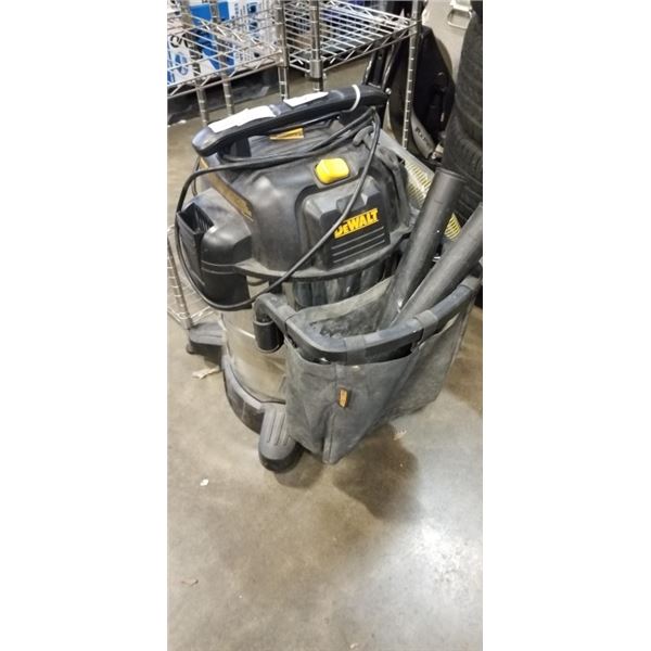 DEWALT SHOP VAC W/ ACCESSORIES - WORKING