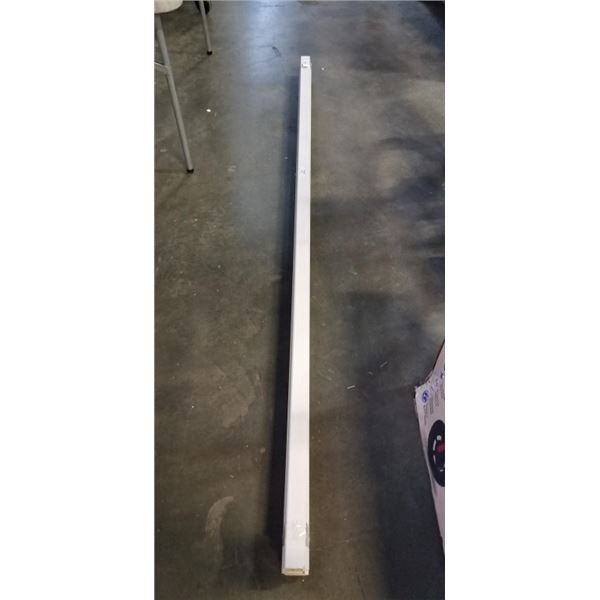 NEW STAIR NOSING IN BIANCO, 8 LENGTHS OF 8FT