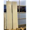 Image 2 : APPROX 25 NEW 15 X 84 ICNH WHITE MDF PANELS