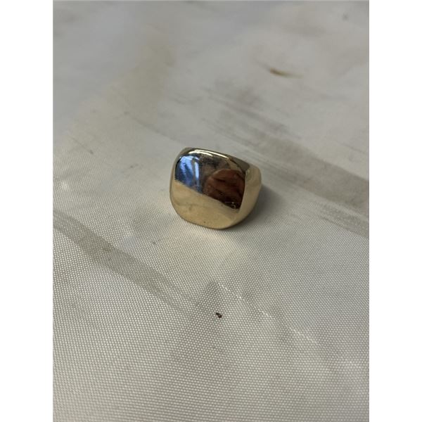 GOLD PLATED MENS SIGNET RING, SIZE 7
