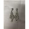 Image 1 : VINTAGE PAIR OF CRYSTAL RHINESTONES DANGLE EARRINGS