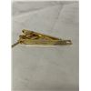 Image 2 : DANIEL HECHTER GOLD TONE TIE BAR W/ CHAIN